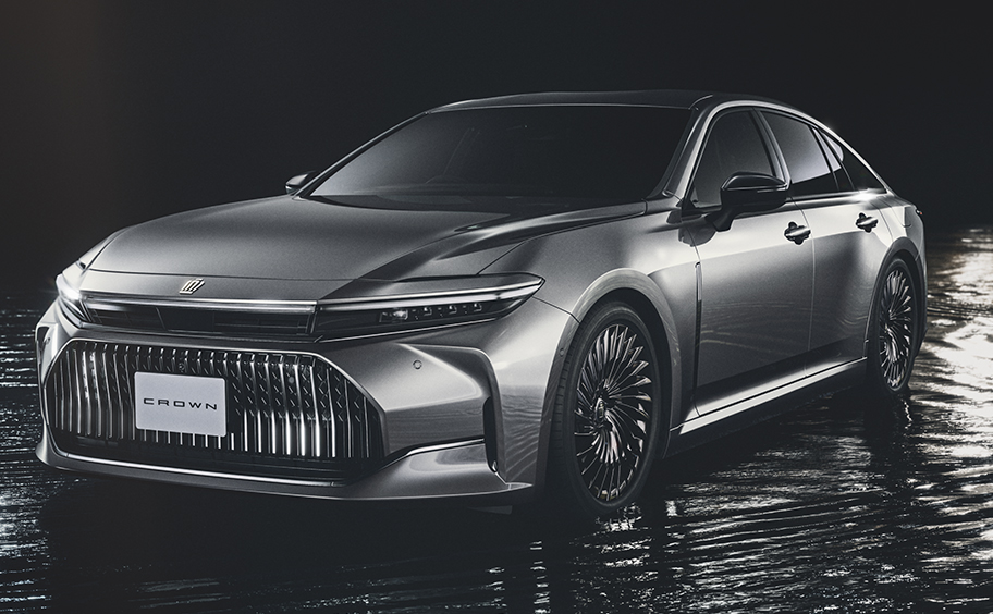 Toyota Crown 2026 Price in Pakistan Starts at PKR 1.49 Crore